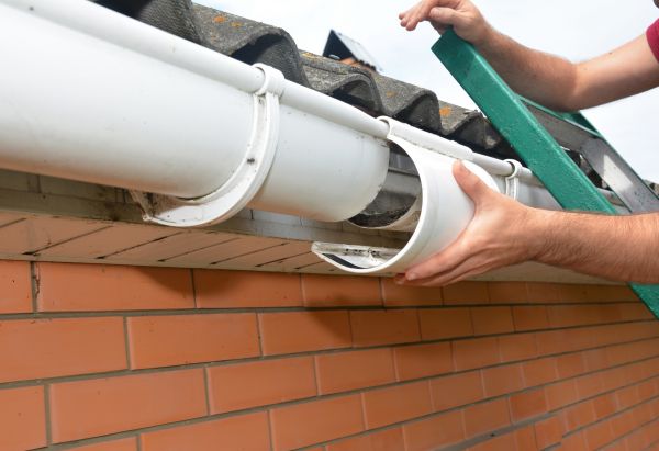 Gutter Seam Repair in Smyrna